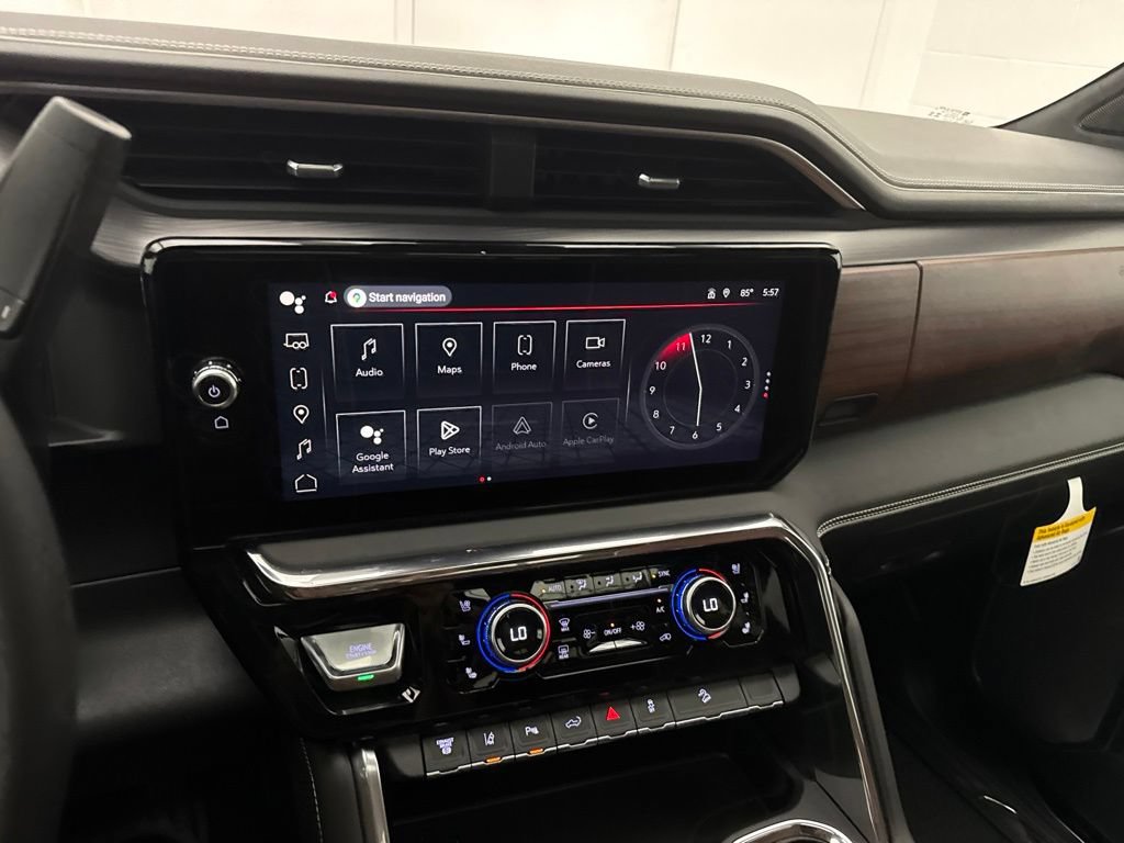 New 2026 GMC Sierra 3500 Denali Ultimate AWD/4WD image 17