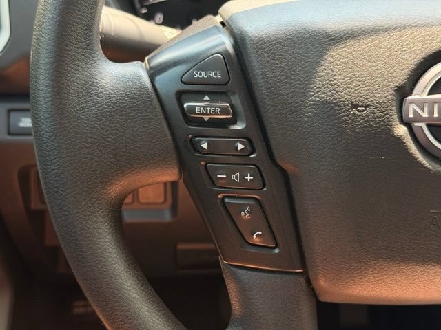 Used 2022 Nissan Frontier SV w/ Technology Package RWD image 25