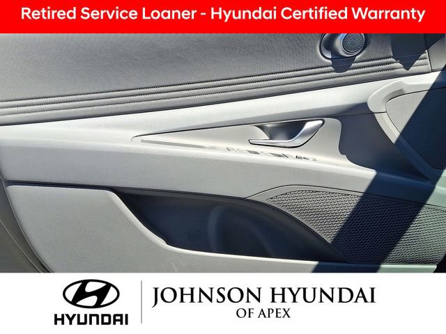 Certified 2025 Hyundai Elantra Sport image 11