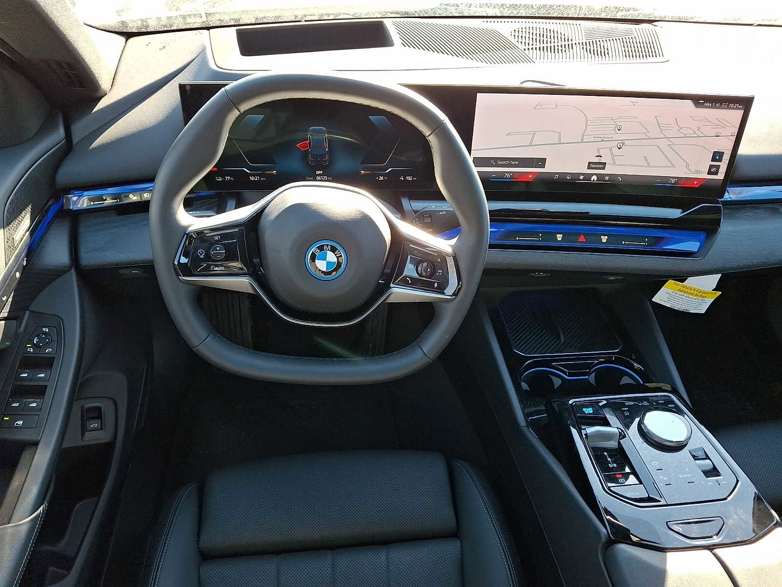 Used 2024 BMW i5 eDrive40i w/ Premium Package image 11