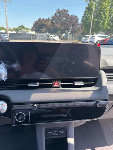 New 2025 Hyundai Ioniq 5 SE image 15