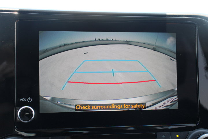 Used 2023 Toyota Highlander XLE FWD image 30