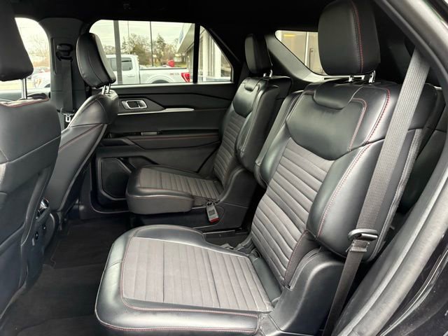 Used 2025 Ford Explorer ST-Line image 20