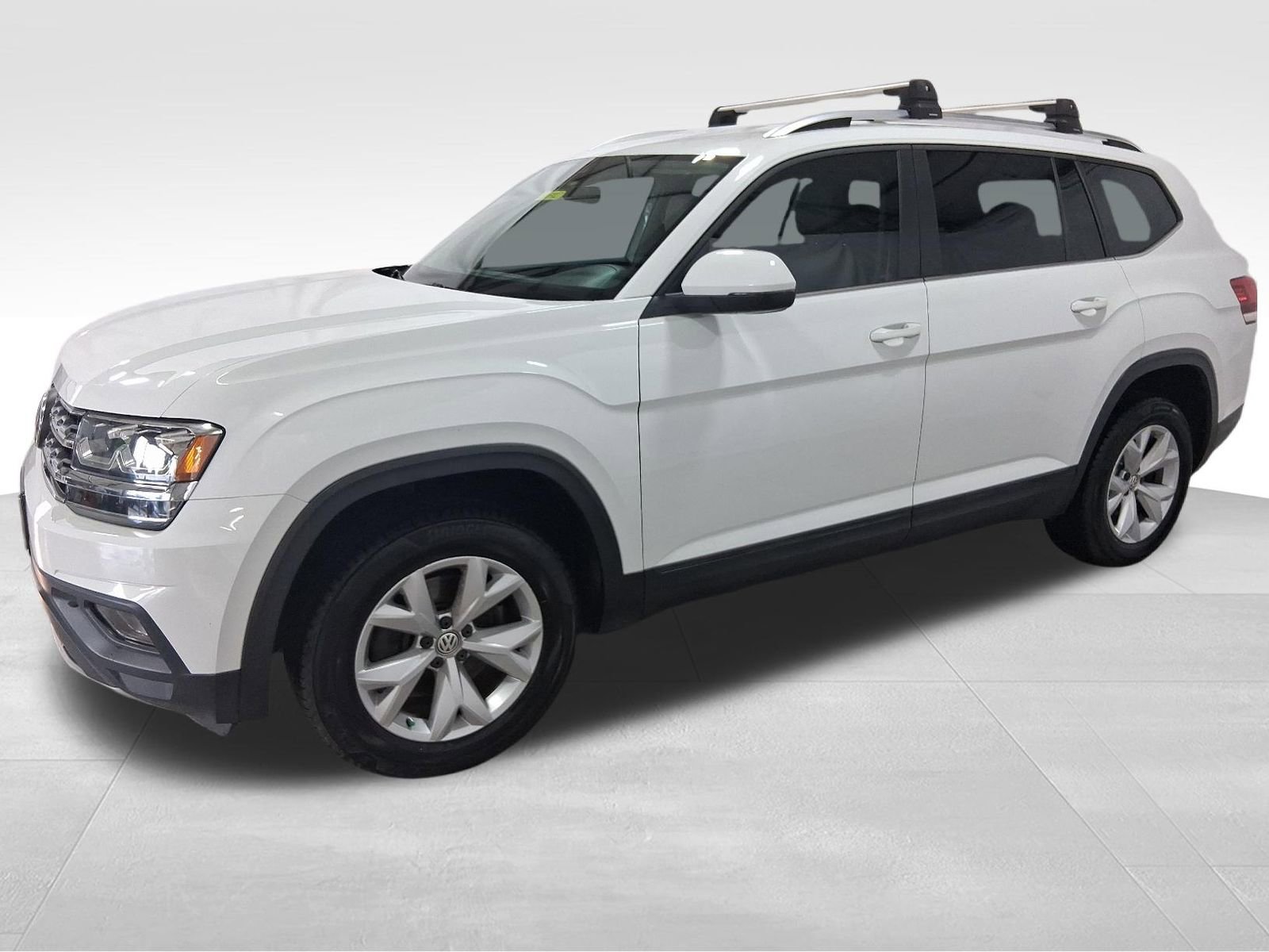 Used 2018 Volkswagen Atlas SE FWD image 2