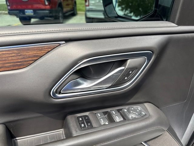 Used 2024 Chevrolet Tahoe High Country AWD/4WD image 26