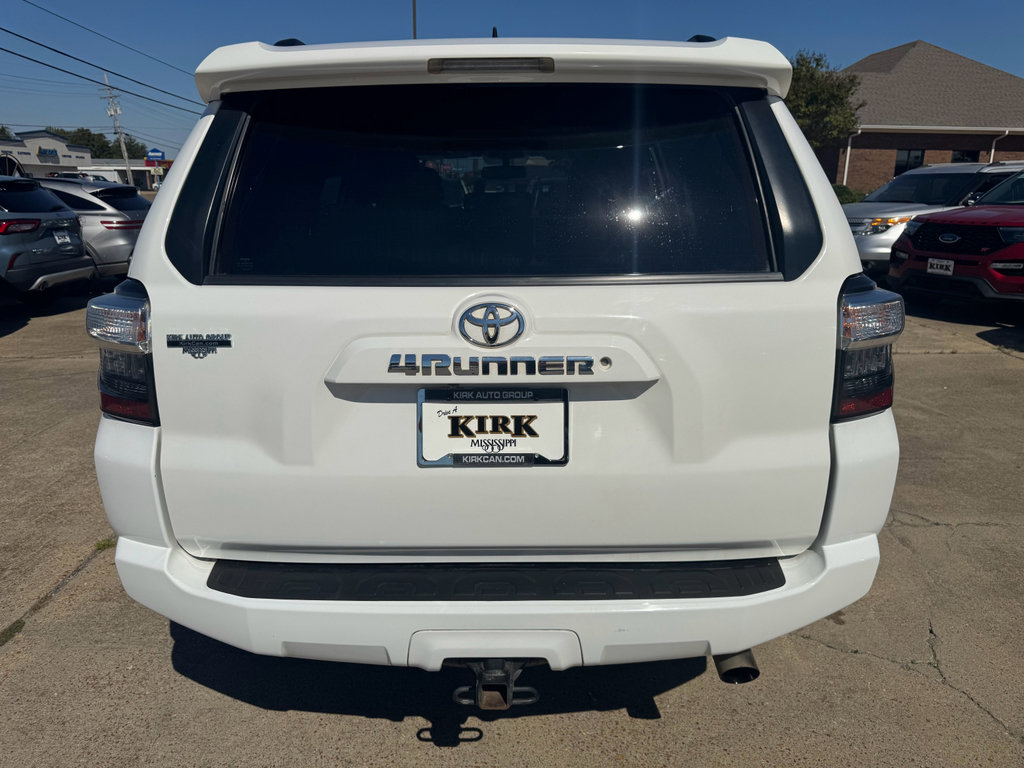 Used 2019 Toyota 4Runner SR5 Premium image 4