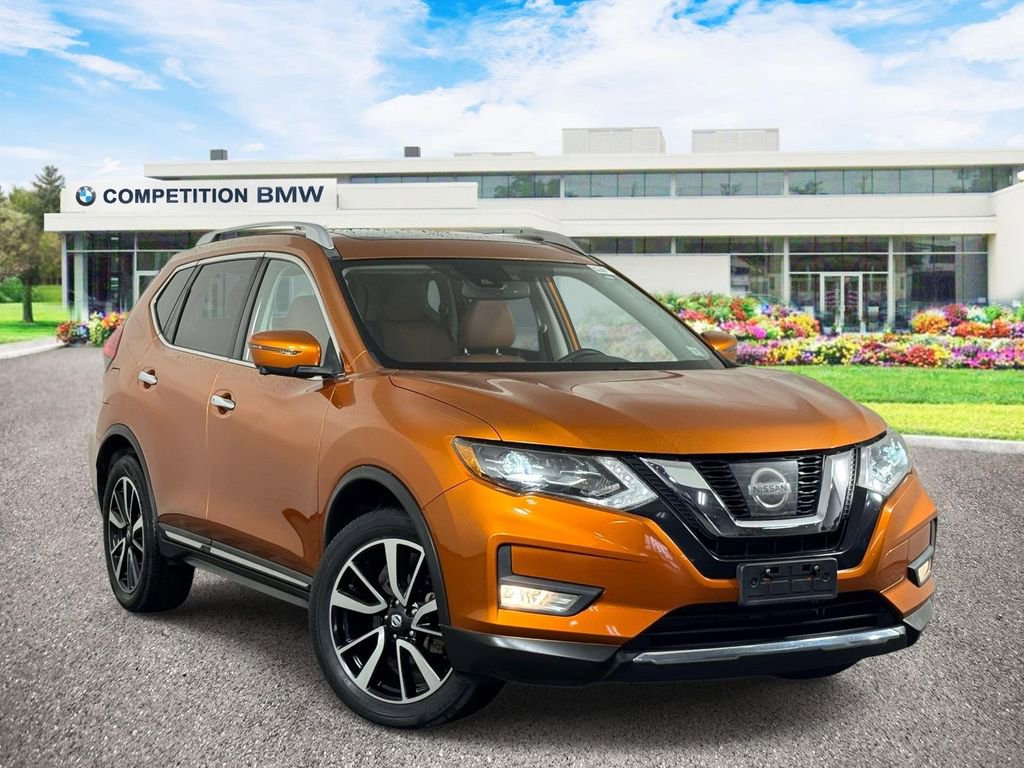 Used 2017 Nissan Rogue SL w/ SL Premium Package image 1