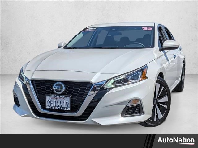 Used 2022 Nissan Altima 2.5 SV FWD image 1