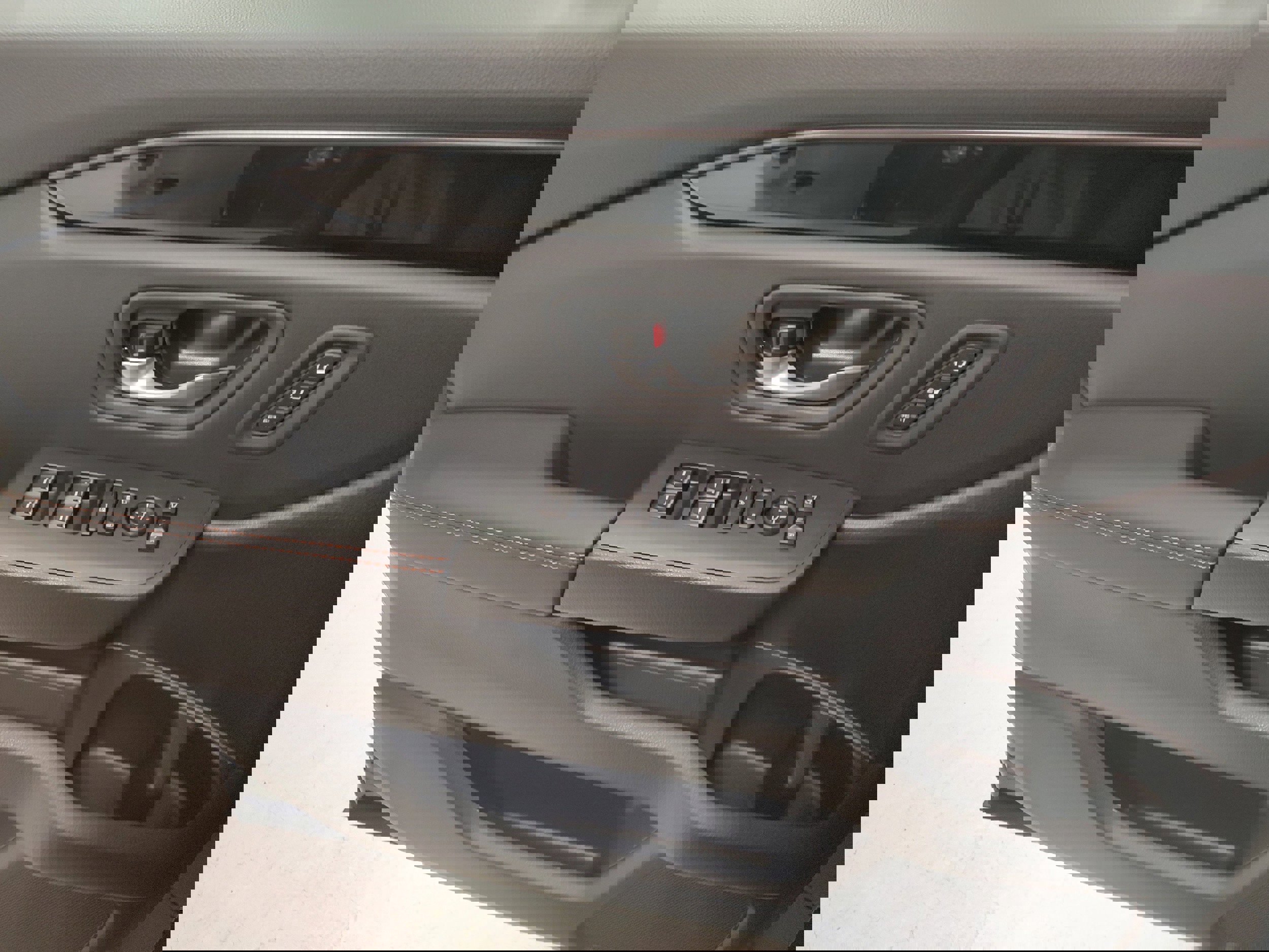 New 2025 Honda Pilot TrailSport image 9