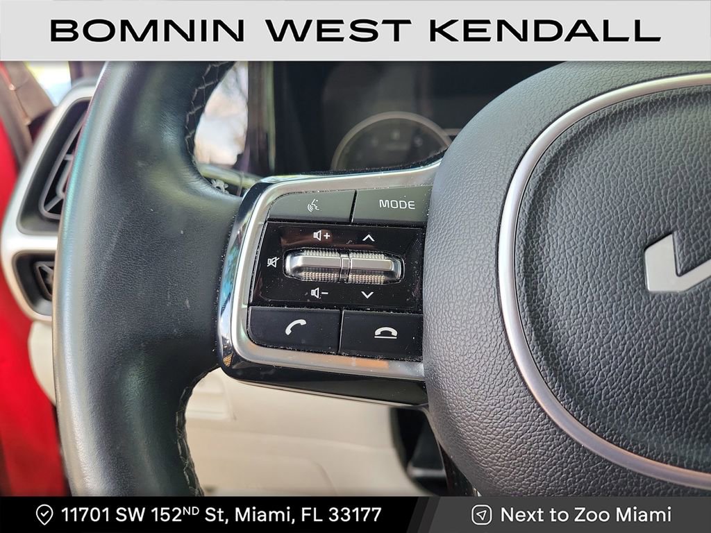 Used 2022 Kia Sorento S image 16