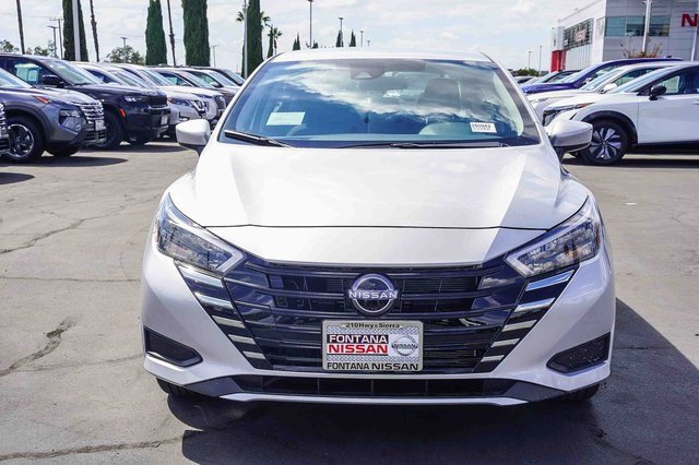 New 2025 Nissan Versa SV w/ Trunk Package image 2