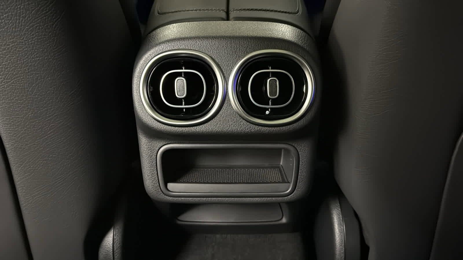 New 2026 Mercedes-Benz GLC 350e 4MATIC image 30