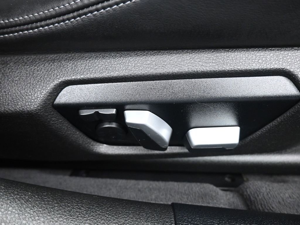 Used 2018 BMW M3 w/ Executive Package image 42