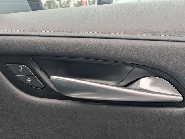 Used 2024 Cadillac XT4 Premium Luxury AWD/4WD image 33
