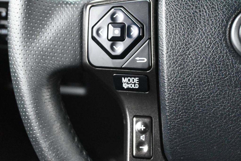 Used 2019 Toyota 4Runner TRD Pro AWD/4WD image 5
