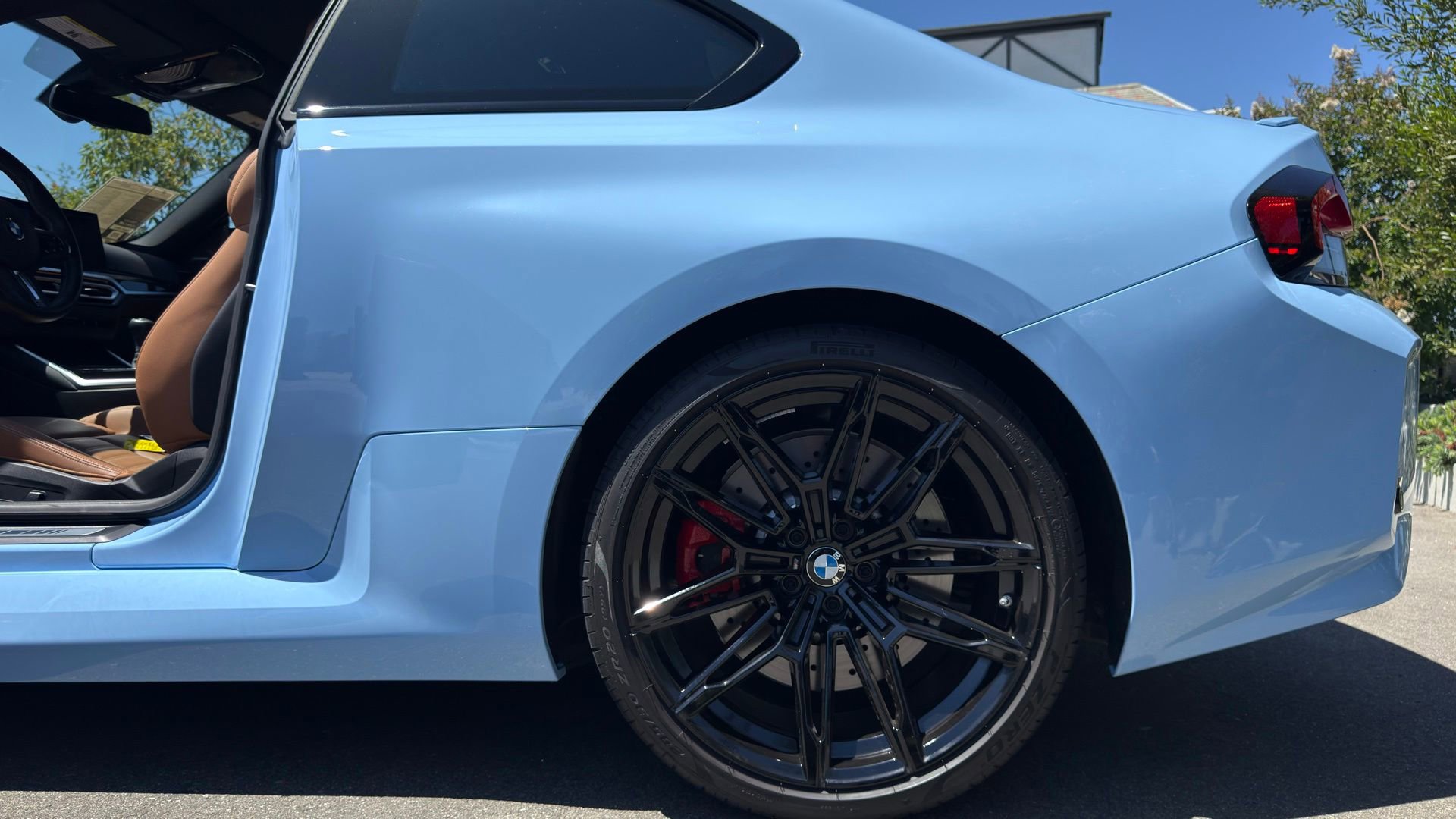 Used 2024 BMW M2 w/ Lighting Package RWD image 30