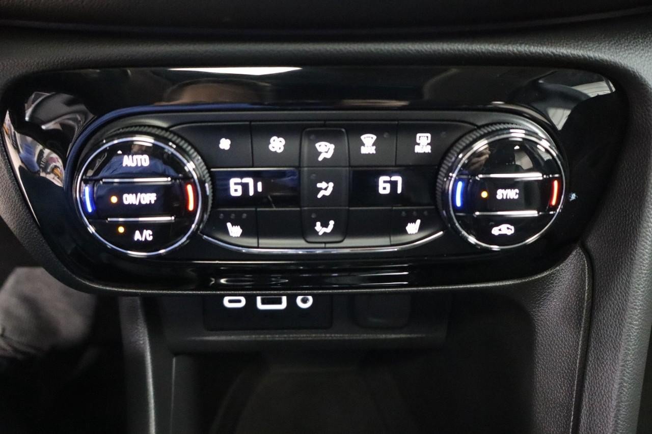 Used 2023 Buick Encore GX Essence w/ Experience Buick Package AWD/4WD image 16