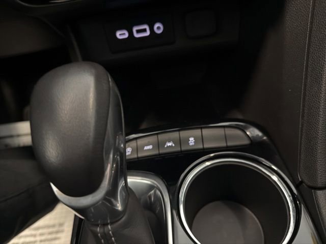 Used 2023 Buick Encore GX Essence w/ Experience Buick Package AWD/4WD image 27