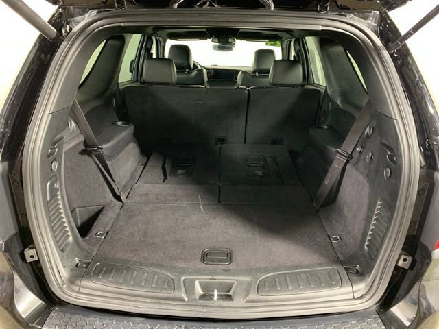 Used 2024 Dodge Durango GT image 30