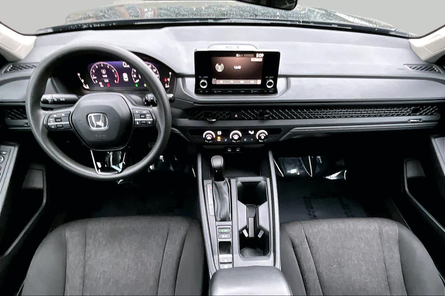 Used 2023 Honda Accord LX image 14