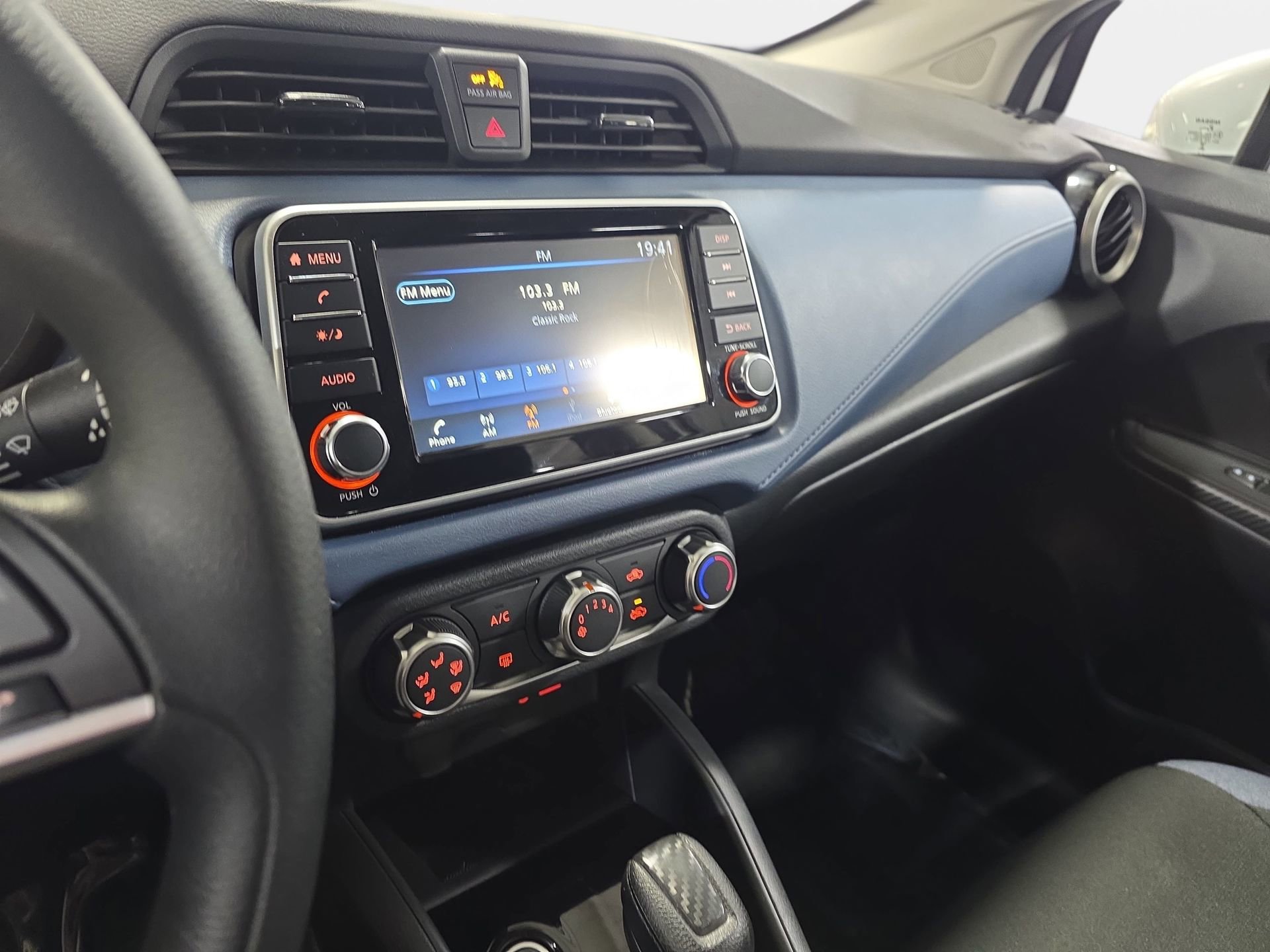 Certified 2025 Nissan Versa SV w/ Trunk Package image 19