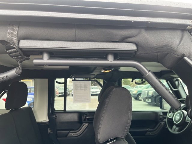 Used 2018 Jeep Wrangler Unlimited Sport S image 19