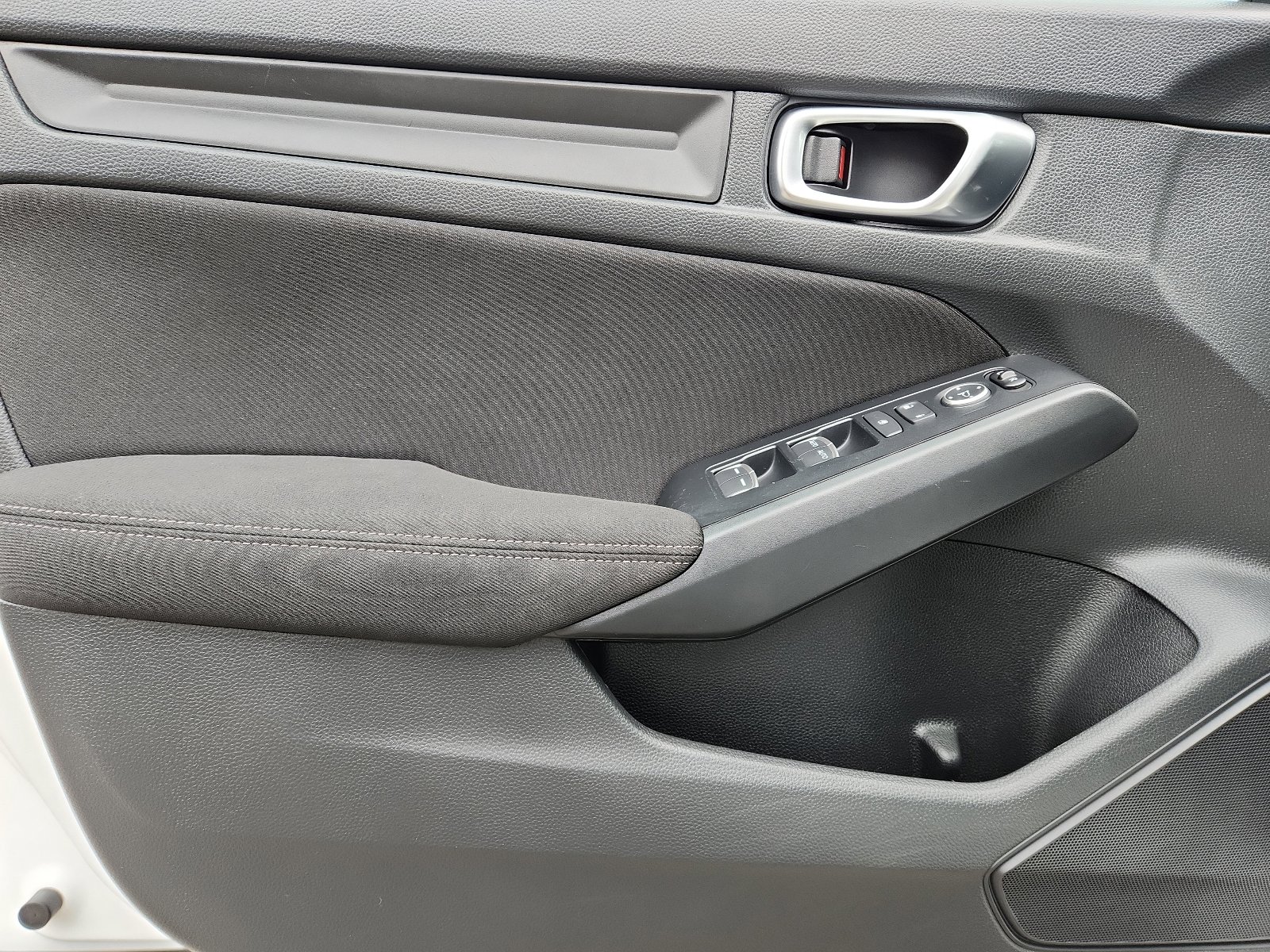 Used 2025 Honda Civic Sport image 12