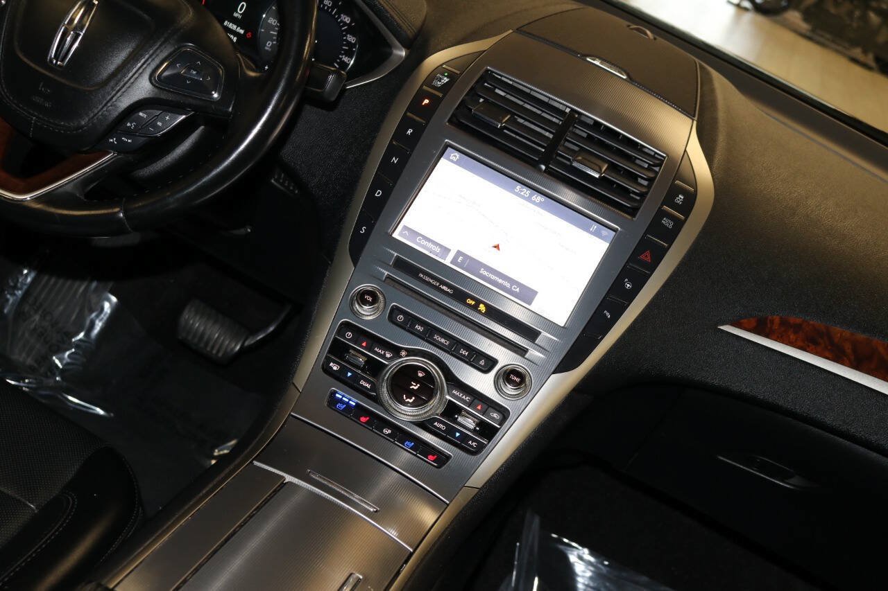 Used 2020 Lincoln MKZ Reserve w/ Elements Package FWD image 22