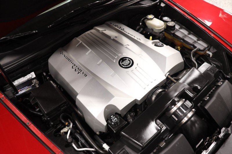 Used 2005 Cadillac XLR RWD image 15