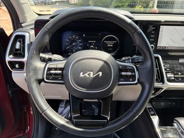 Certified 2023 Kia Sorento SX AWD/4WD image 14