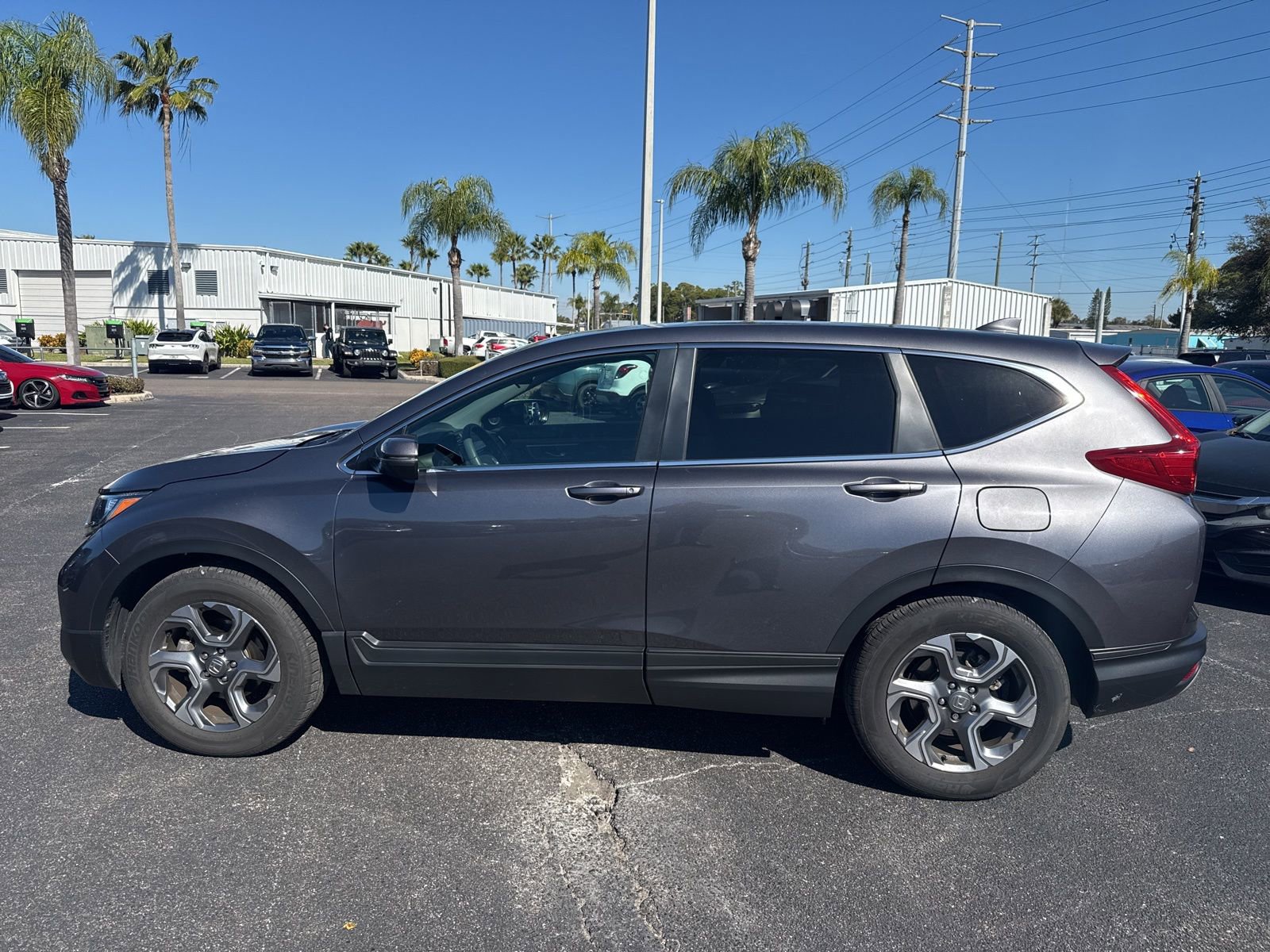 Used 2018 Honda CR-V EX image 4