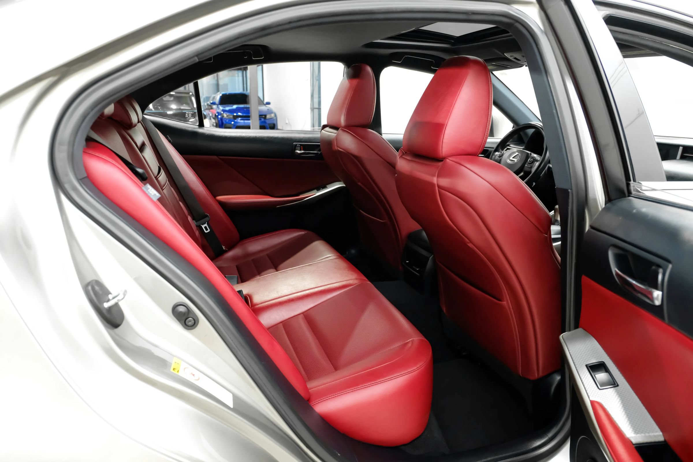 Used 2015 Lexus IS 350 w/ F-Sport Package RWD image 36