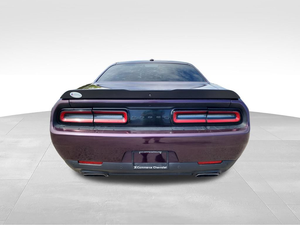 Used 2022 Dodge Challenger R/T w/ Blacktop Package RWD image 6