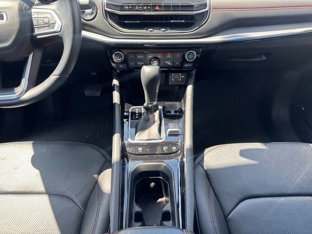 Certified 2022 Jeep Compass Trailhawk w/ Trailhawk Elite Group AWD/4WD image 14