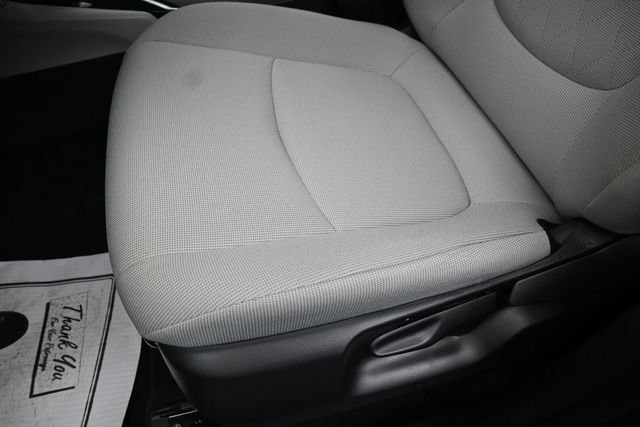Used 2025 Toyota Corolla Cross LE AWD/4WD image 22