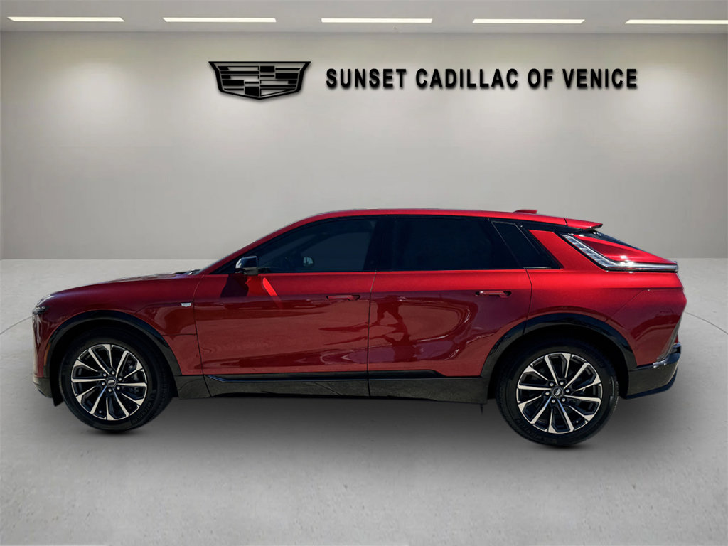 New 2026 Cadillac Lyriq Sport image 6