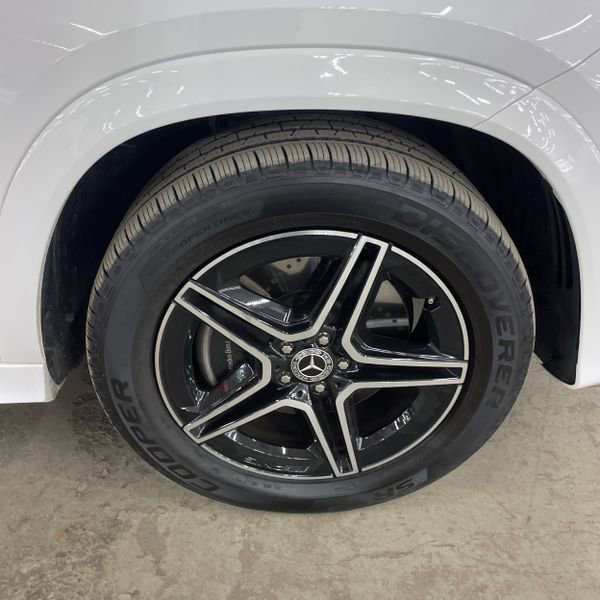 Used 2026 Mercedes-Benz GLE 350 4MATIC image 5