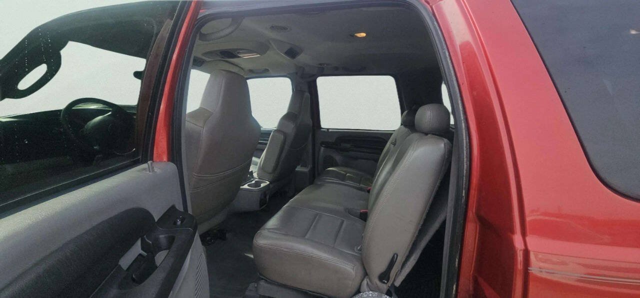 Used 2005 Ford Excursion XLT AWD/4WD image 8