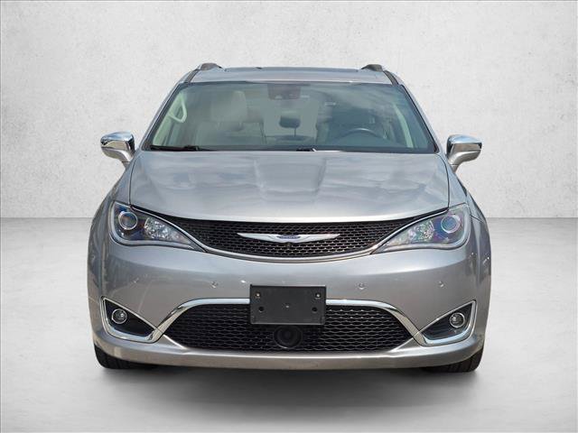 Used 2018 Chrysler Pacifica Limited w/ Advanced Safetytec Group FWD image 2