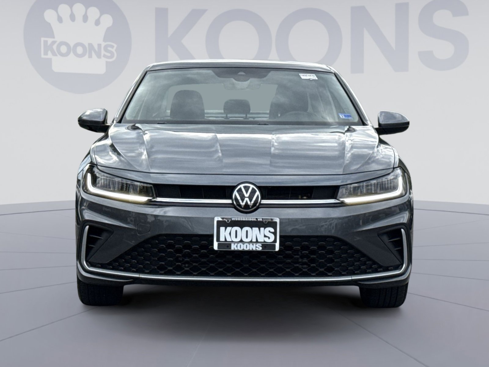 Used 2025 Volkswagen Jetta SE image 11