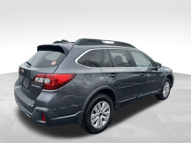 Used 2018 Subaru Outback 2.5i Premium image 7