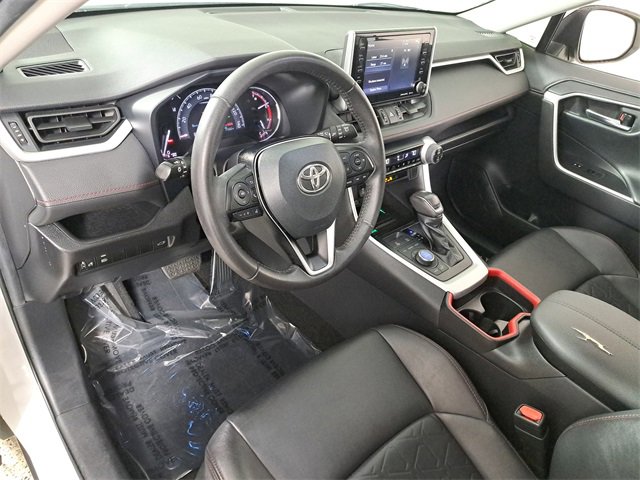 Used 2021 Toyota RAV4 TRD Off-Road image 18