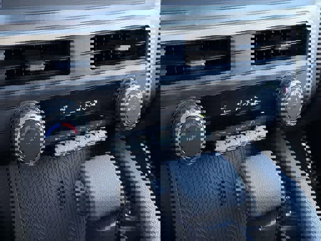 Used 2025 Toyota 4Runner SR5 image 11