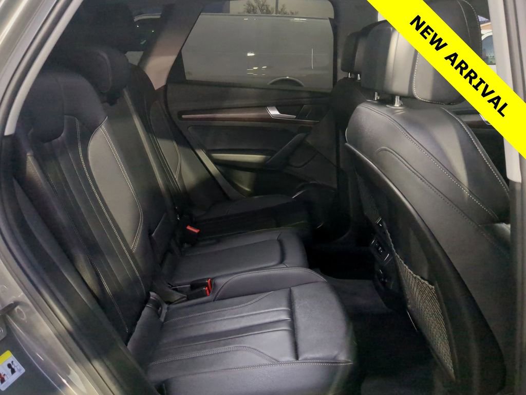 Used 2024 Audi Q5 2.0T Premium image 27