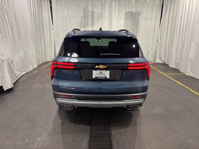 New 2026 Chevrolet Traverse LT w/ Sun and Wheel Package image 4