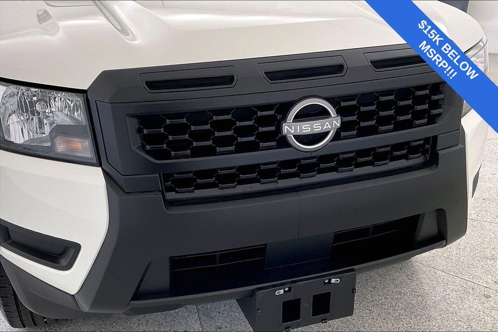 Used 2025 Nissan Frontier S image 39