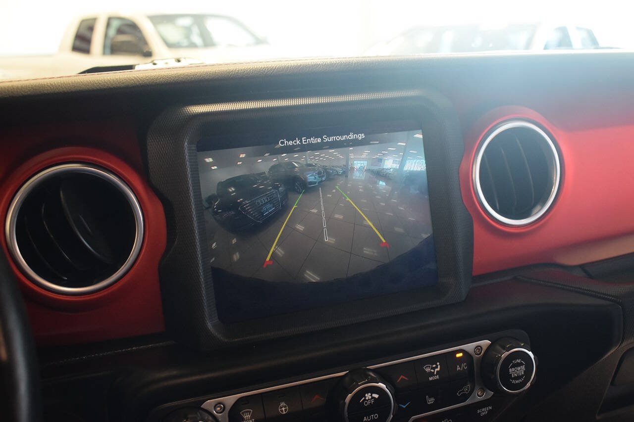 Used 2020 Jeep Wrangler Unlimited Rubicon AWD/4WD image 24