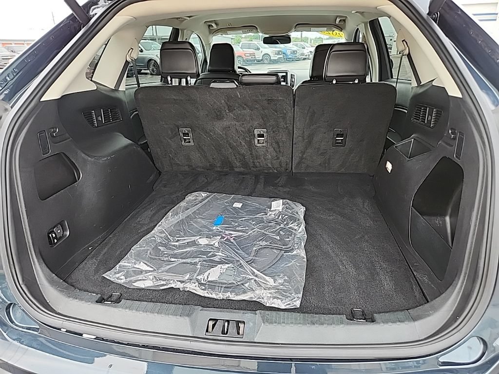 Used 2023 Ford Edge SEL w/ Convenience Package AWD/4WD image 7