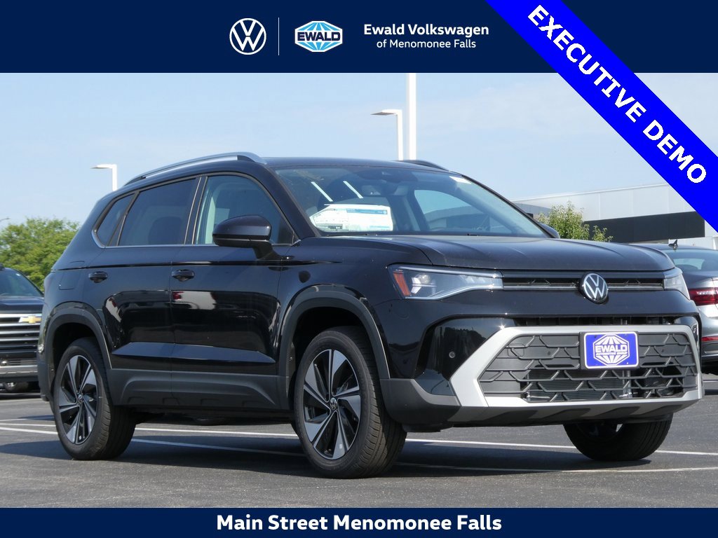 New 2025 Volkswagen Taos SE