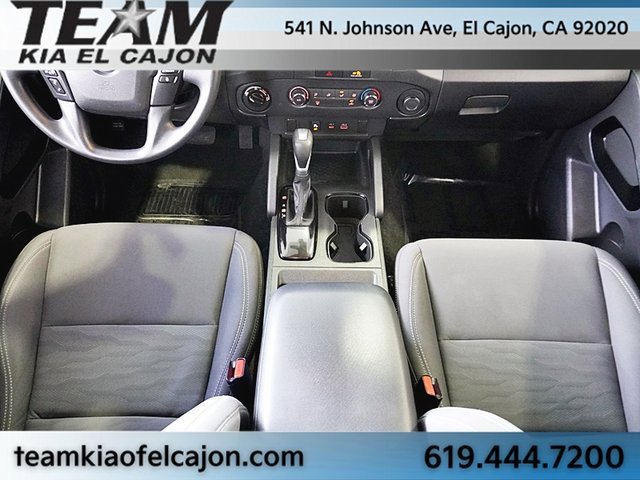 Used 2023 Nissan Frontier SV w/ Midnight Edition Package image 22